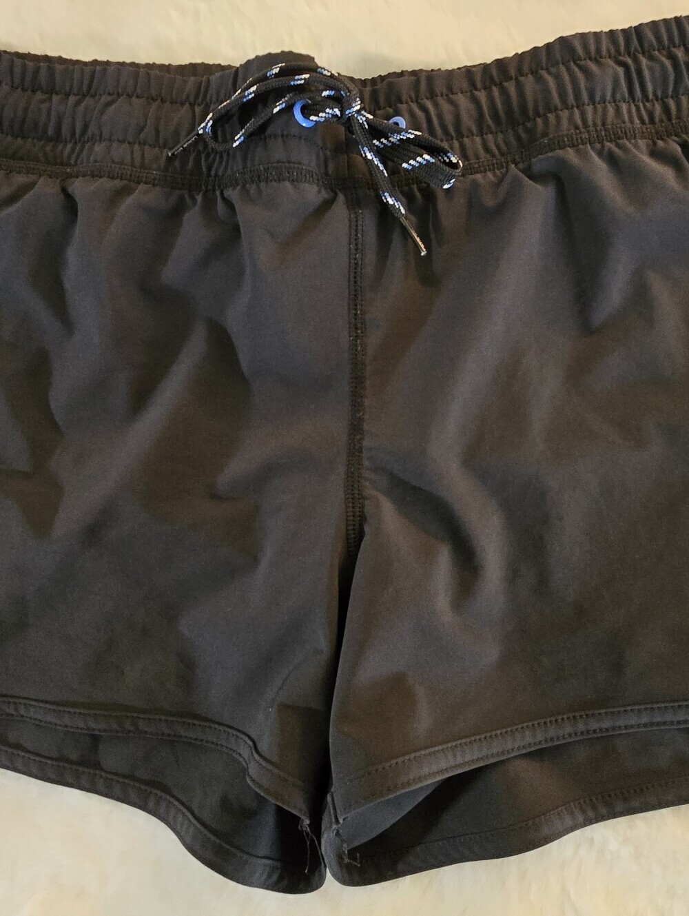 Lands' End Women’s Black Swim Short with Drawstring and Underpant - Picture 3 of 10